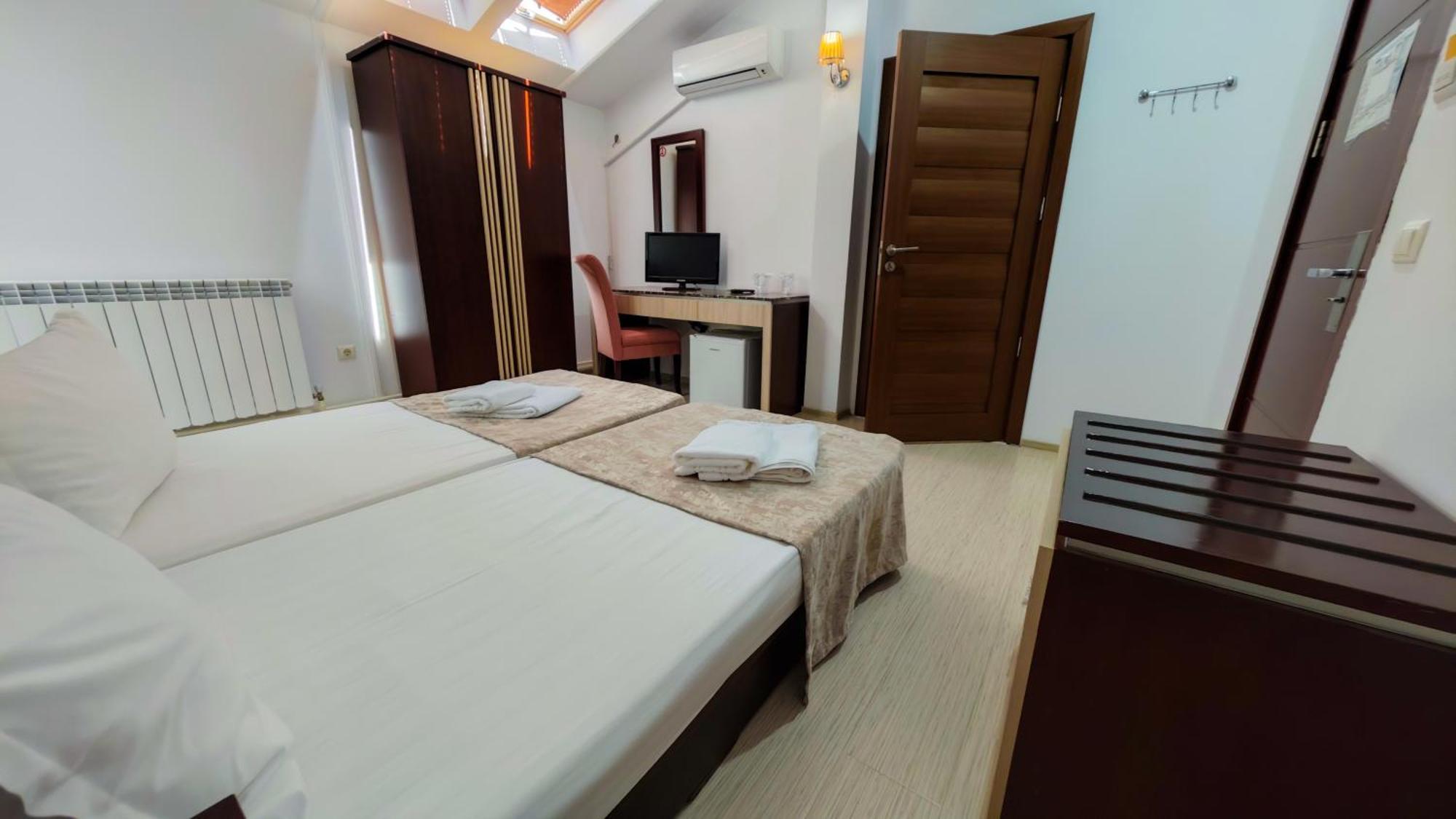 Steaua Apelor Family Resort Nufaru Exterior foto