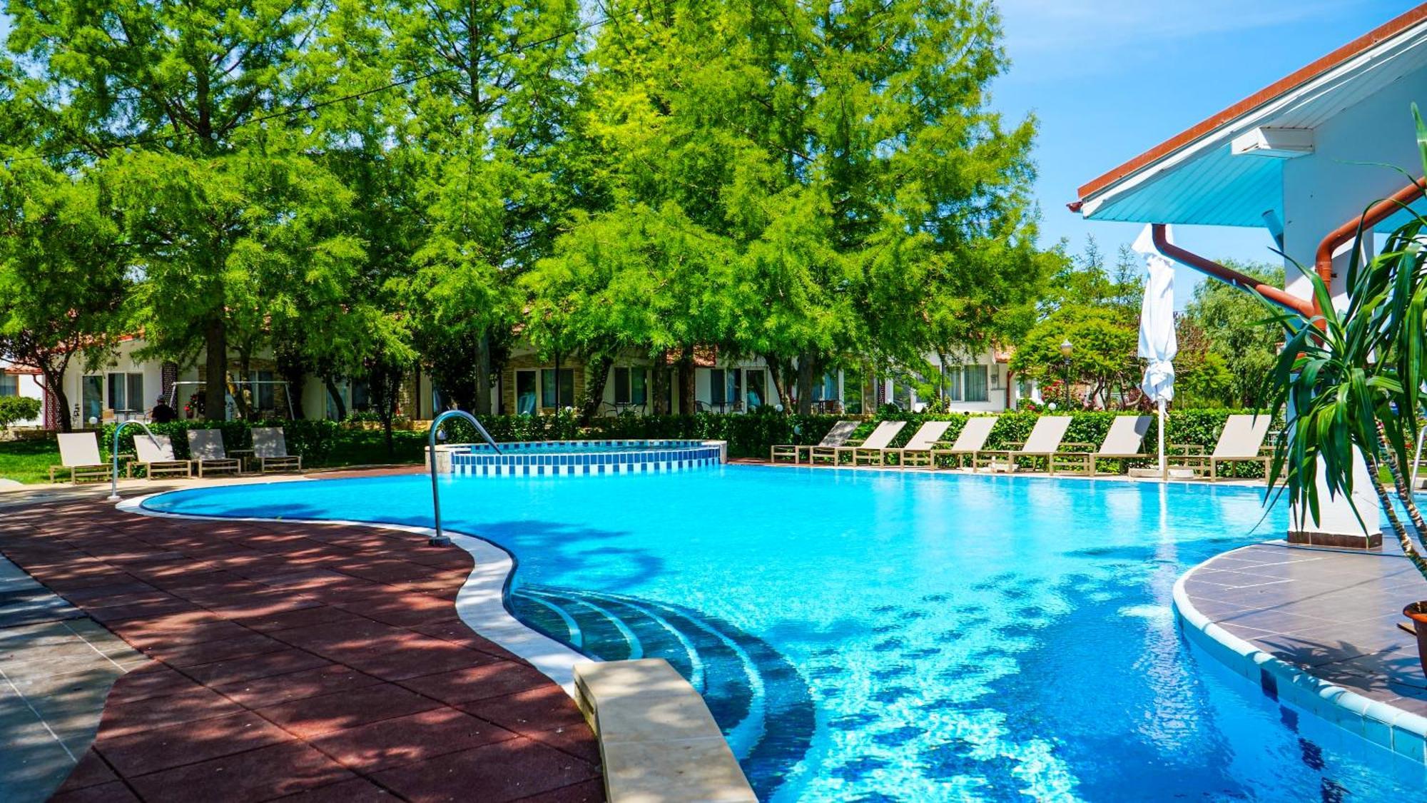 Steaua Apelor Family Resort Nufaru Exterior foto