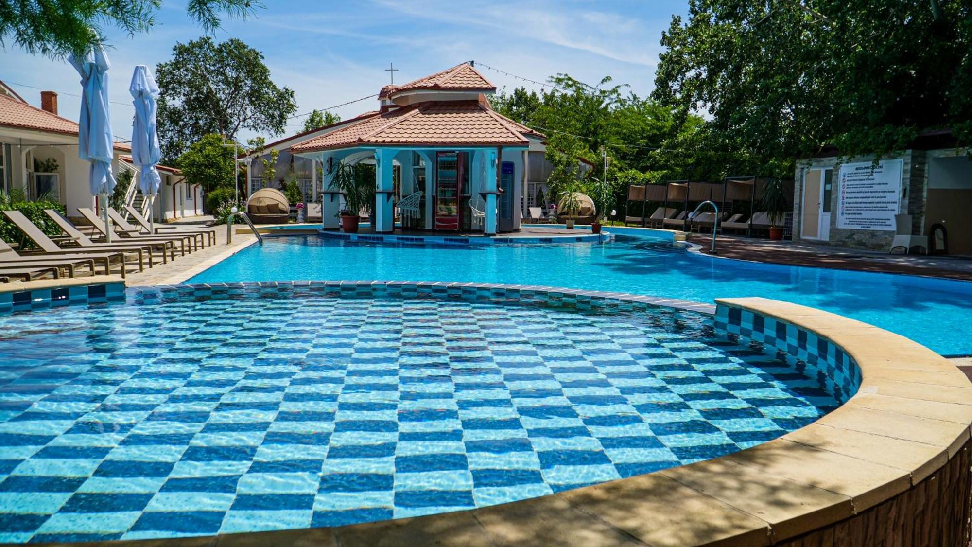 Steaua Apelor Family Resort Nufaru Exterior foto