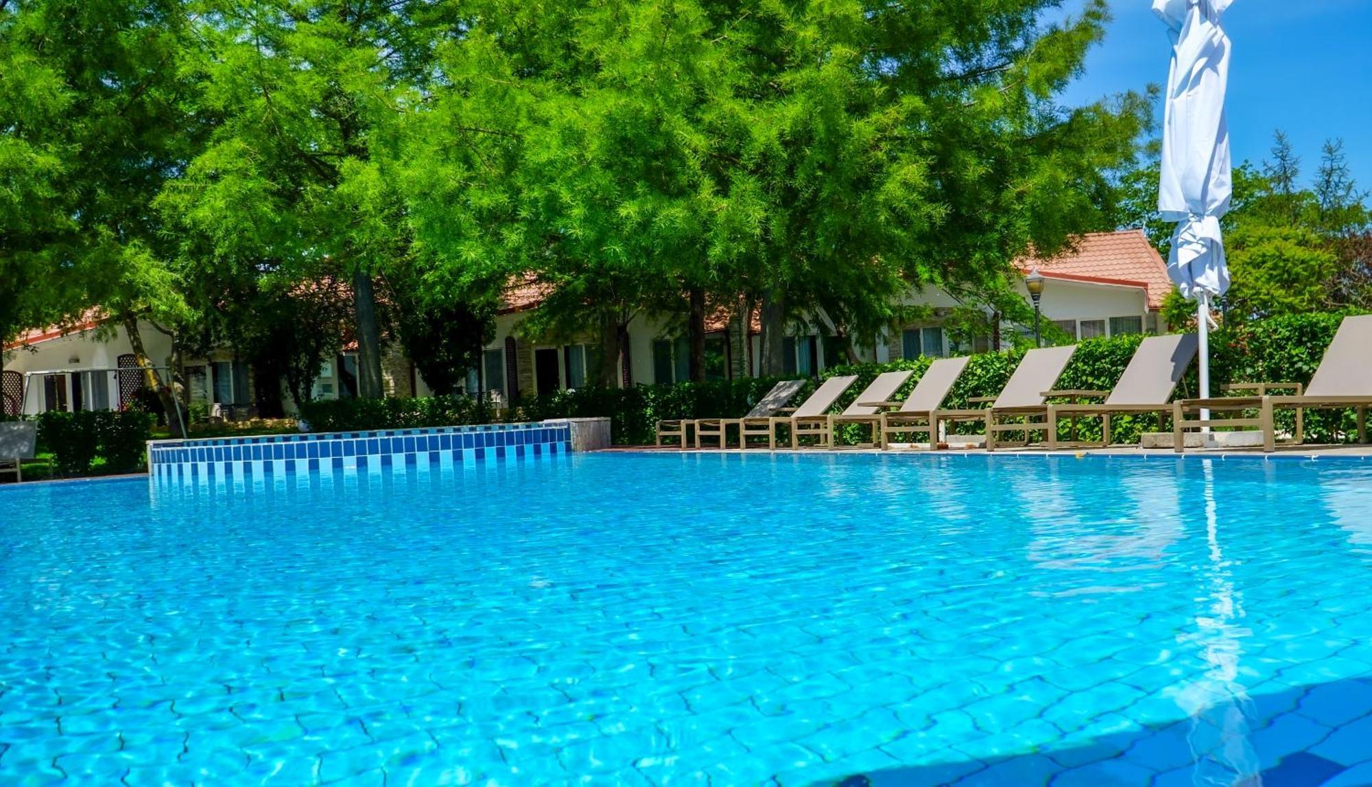 Steaua Apelor Family Resort Nufaru Exterior foto